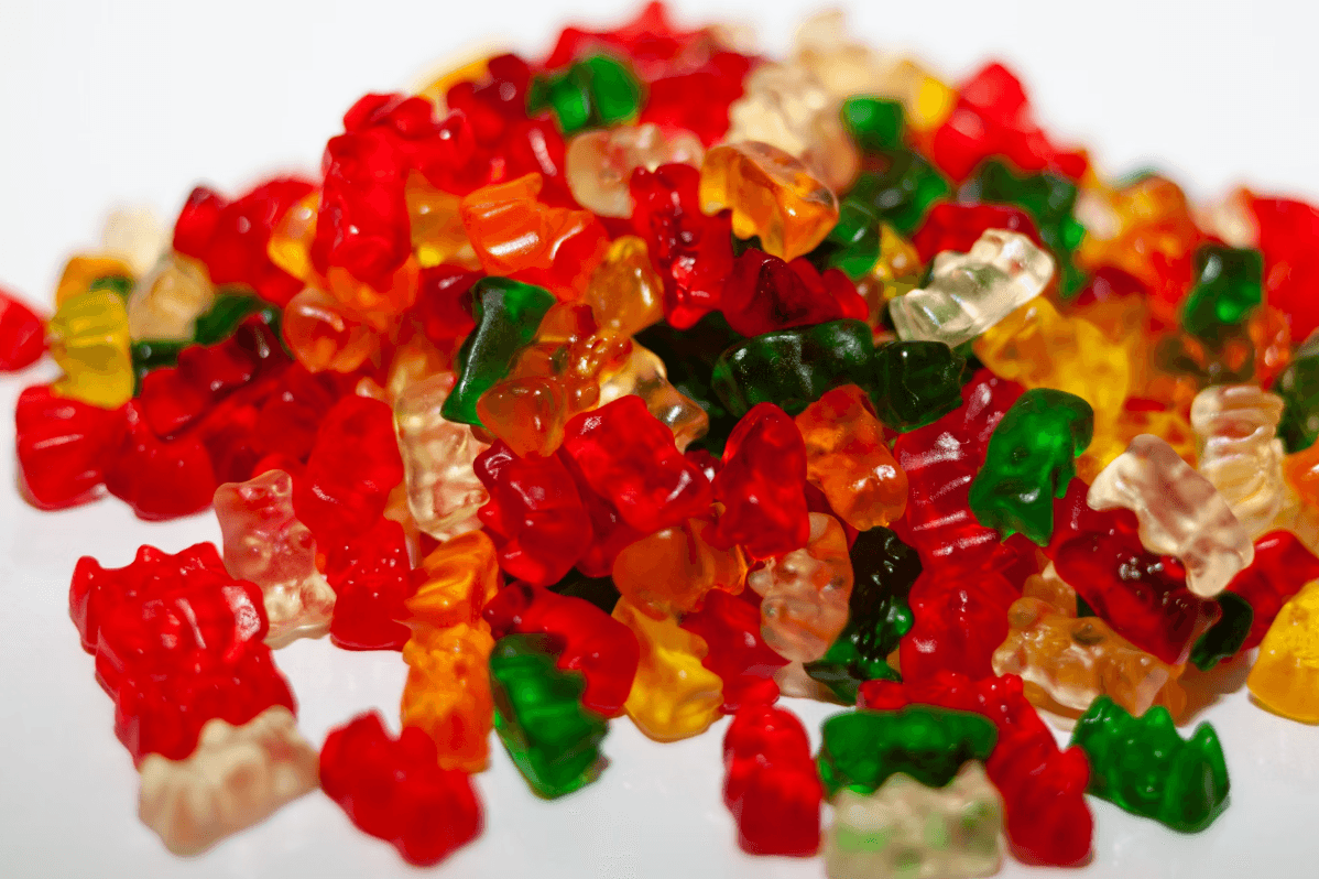 Health Coach Tip - How To Steer Clear Of Red Dye