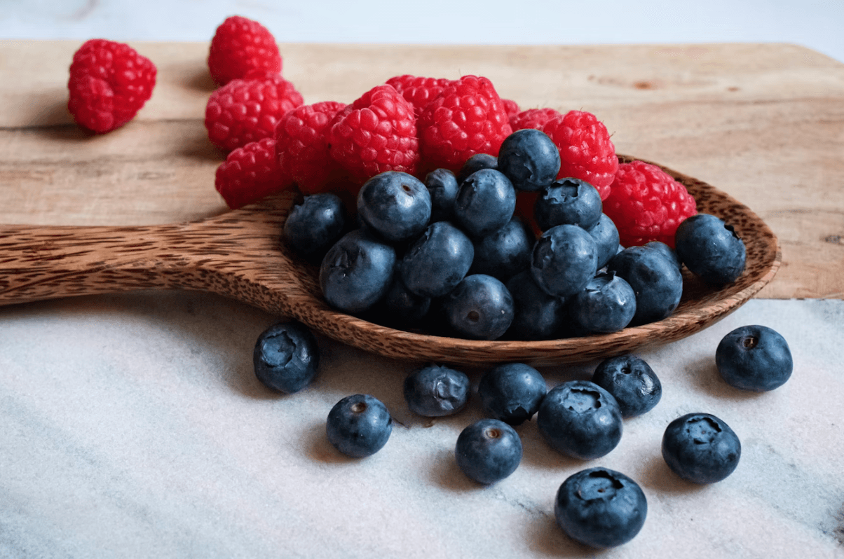 Dig Into Polyphenol’s, Nature’s Tastiest Anti-Aging Must-Have