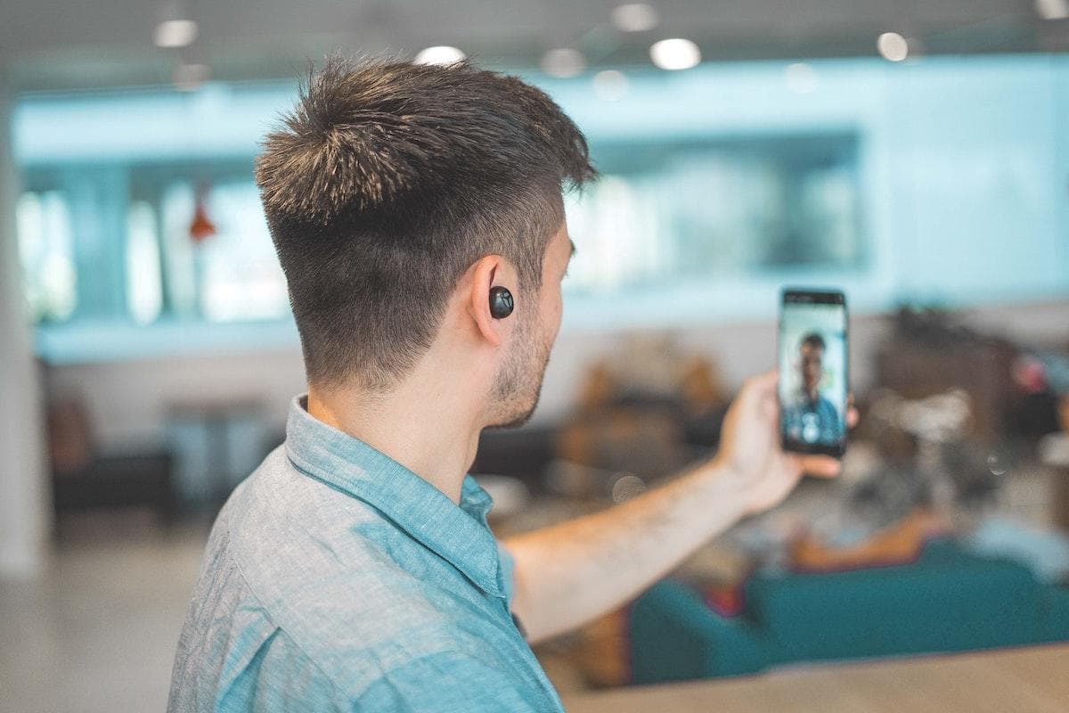 6 Ways To Connect In The Age Of Social Distancing