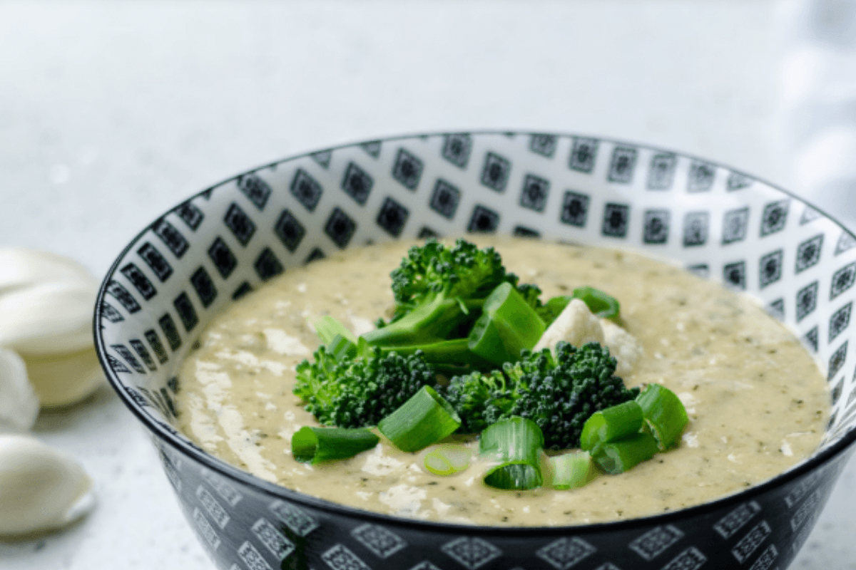 Recipe – Cauliflower and Celery Root Soup with Roasted Shiitakes