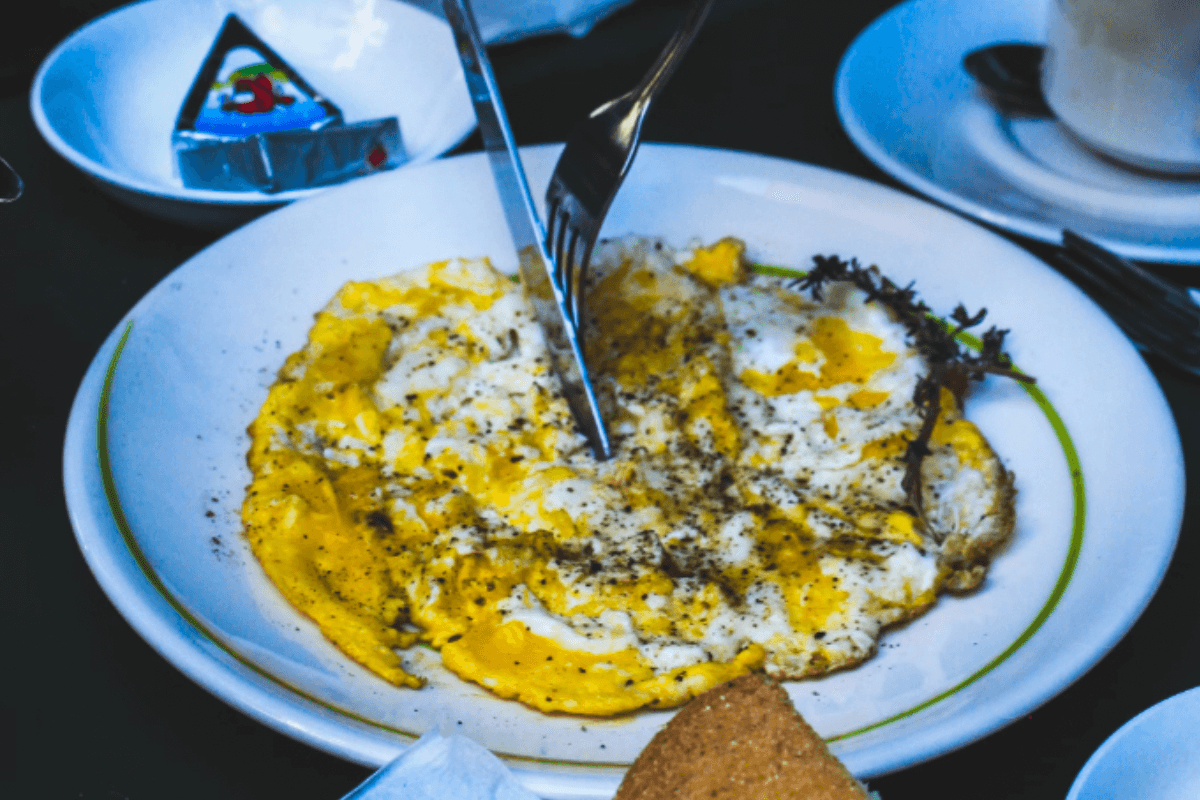 Health Coach Tip – Curb Your Cravings
