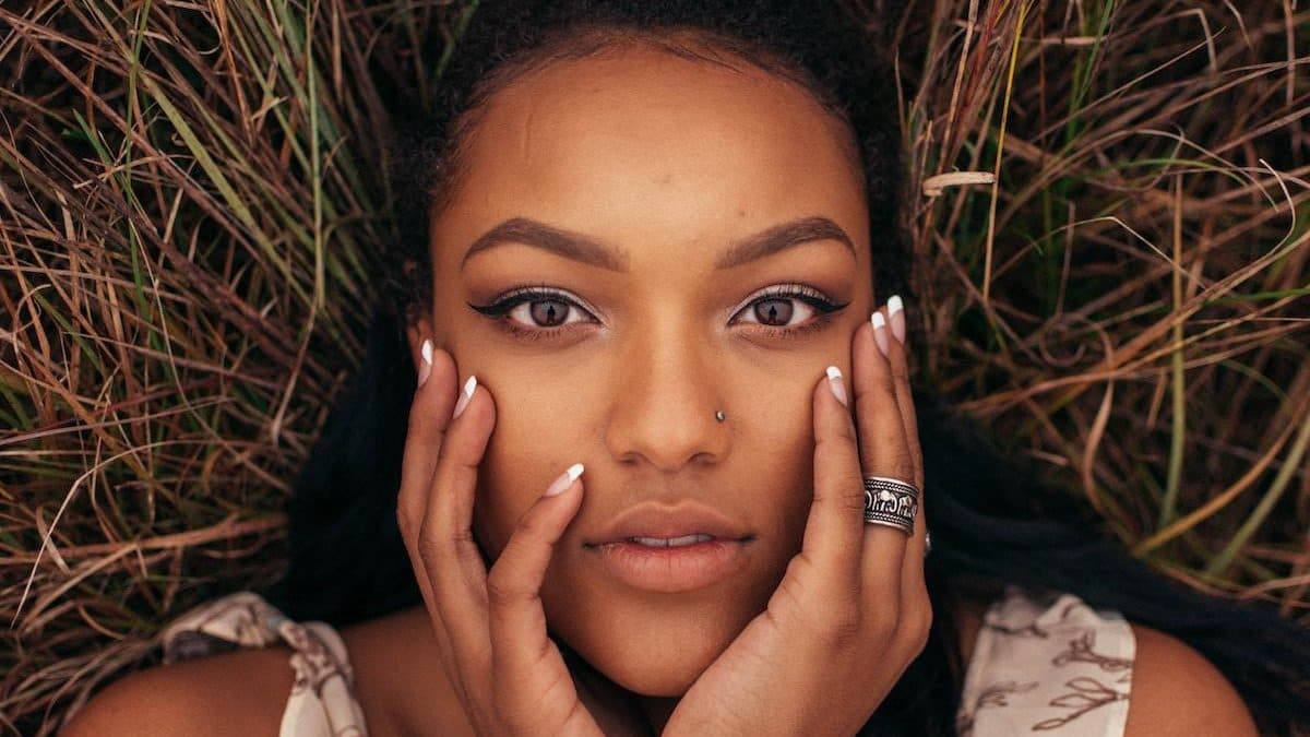 22 Bad Habits to Avoid for Glowing Skin