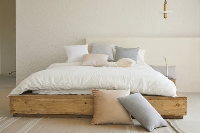 Health Coach Tip – What Does an Ideal Night of Sleep Look Like?